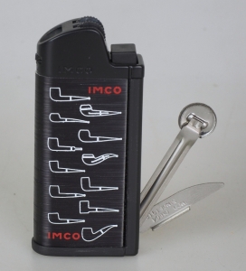 Artikelbild des Artikels “IMCO Pfeifenfeuerzeug Chic 4 Pipe Flint Pfeifenbesteck schwarz Logo “