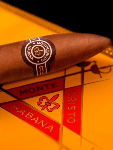 Artikelbild des Artikels “Montecristo Zigarre Petit No. 2 “