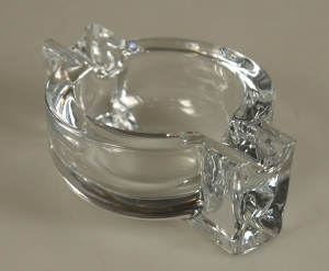 Artikelbild des Artikels “2er Zigarren Glas-Aschenbecher “