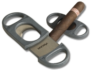 Xikar Zigarrencutter X8 Doppelschnitt 64er Ringmaß silber 