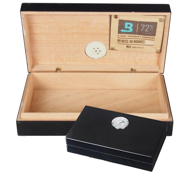 Artikelbild 1 des Artikels “Humidor, Boveda, Necuma Mini Humidor Pianolack black “