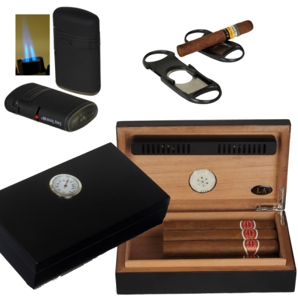 Artikelbild 1 des Artikels “LA Humidor - Geschenkset Black Edition Polymerbefeuchter, Cutter, Feuerzeug “